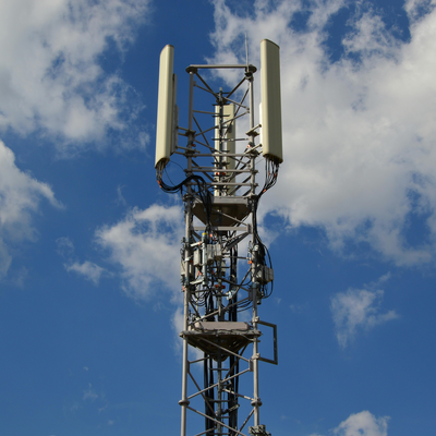 niveau résistant sismique résistant aux chocs de la tour 9 de télécom de montagne tubulaire de 18M 42M 3 de jambe pour le secteur de haute altitude
