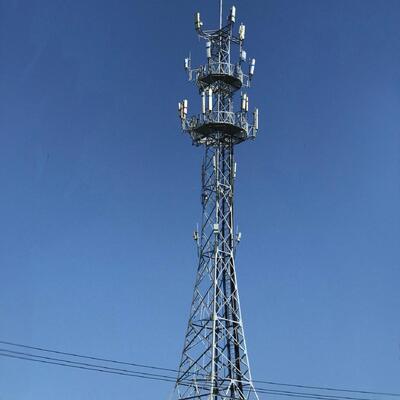 Surveillance de puissance de tour de communication intégrée de réseau intelligent à quatre pattes de mètre de 20 30 40 60 M pour le site d'énergie renouvelable