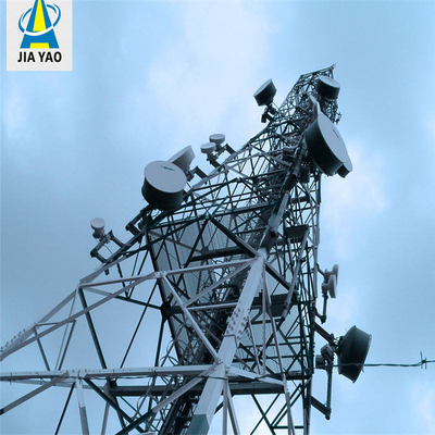 Tour cellulaire mobile de radio de communications en acier angulaire à 4 pattes de transmission de signal pour les télécommunications