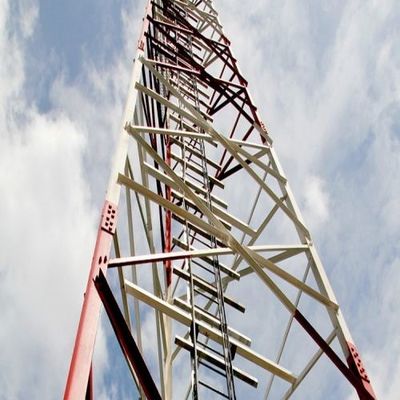 5 km 10 km 20 km émetteur Wifi et récepteur en acier en treillis angulaire