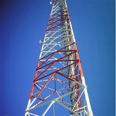 Tour d'acier angulaire à 3 pattes 20M -65 M Mast Pylon Fer Télécommunication Tour angulaire