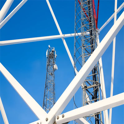 Tour de télécommunications de 40 mètres, tour de tubes en acier angulaire à 3 pattes