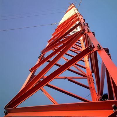 Radio triangulaire haute résolution télécommunications 3 jambes Tubular Steel Tower 40M/S