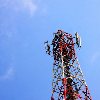 10 -100 mètres Tour de communication à quatre pattes à support angulaire en treillis d'acier