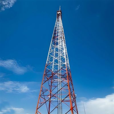 Conception d'un abri de télécommunications 60m 4 jambes tour en acier angulaire en treillis d'angle radio antenne 4g équipement sans fil