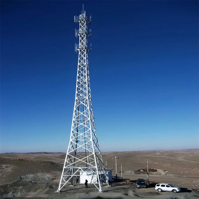 Tour en treillis d'acier Conicité Structure GSM Télécommunications 4 jambes Tour en acier angulaire
