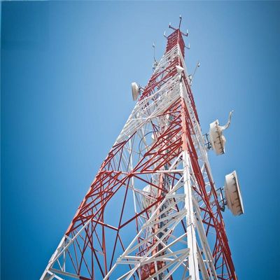 Fabricant Pylon en acier à 4 pattes Transmetteur et récepteur Wifi à 5 km Réseau angulaire à micro-ondes Tour de radio sans fil