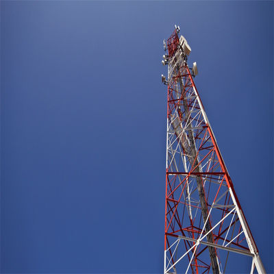 Fabricant Pylon en acier à 4 pattes Transmetteur et récepteur Wifi à 5 km Réseau angulaire à micro-ondes Tour de radio sans fil