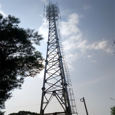 Tour d'acier tubulaire à trois pattes galvanisée à boulonnage Tour d'antenne télécom