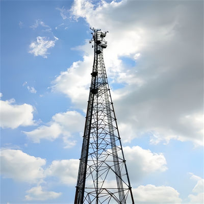 Tuyaux galvanisés à chaud Tuyaux tubulaires autoportants Tour d'antenne Structure de réseau Tour de transmission