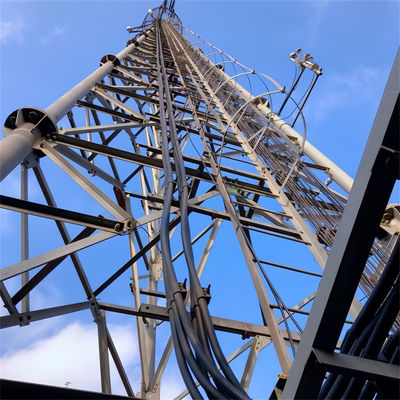 Télécom Triangulaire Tubulaire Autoportante Antenne Mast HDG 3 jambes Tour de grille en acier