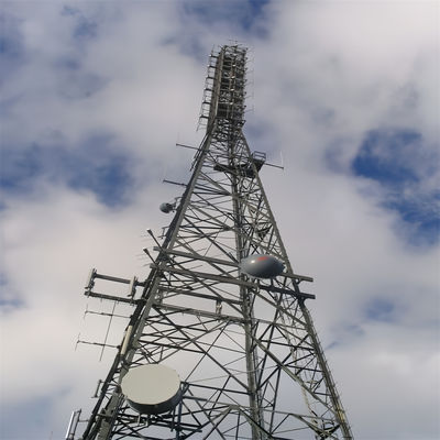 Télécomporté conception de mât triangulaire tour de fil galvanisée tubulaire
