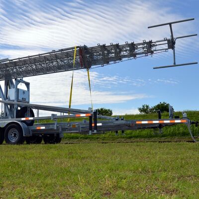 Tour télescopique 15-30M Tubes à bâton solide Communication Antenne Camion d'éclairage Monté 40M/S Résistance au vent galvanisée à chaud