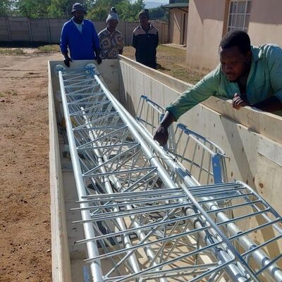 Tour de transmission de radiodiffusion FM TV haute puissance galvanisée à chaud de 20m-200m pour la transmission de signaux de radio et télévision