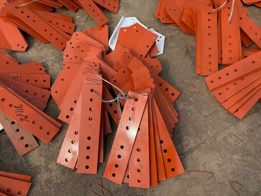 Tour de télécommunications de galvanisation à chaud à 4 pattes sans fil A36 ASTM pour des solutions Internet fiables
