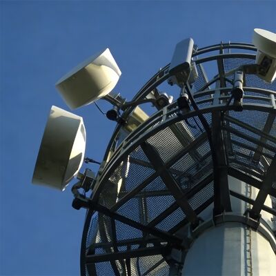 aluminium léger de tour de communication unipolaire de 20M 30M pour les télécommunications rurales de secours