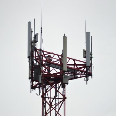 3 Leg Tubular Custom Height 20-100m Steel Communication Tower For Global Engineering Projects