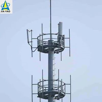tour d'antenne à ondes millimétriques à gain élevé 5G unipolaire de 12 32M pour une couverture rurale à long terme