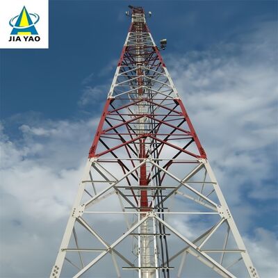 tour en acier d'angle à pattes de la protection contre la foudre 3 de 32M pour la station de base du parc industriel 5G