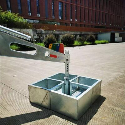 Mât télescopique portable en acier pour un déploiement rapide, une station de base mobile et une surveillance d'urgence avec système de levage de qualité industrielle et base stabilisée