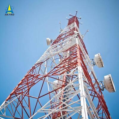 Tour en treillis d'acier angulaire à 4 pieds robuste avec structure porteuse optimisée pour les infrastructures de télécommunications rurales Norme ANSI/TIA-222-G